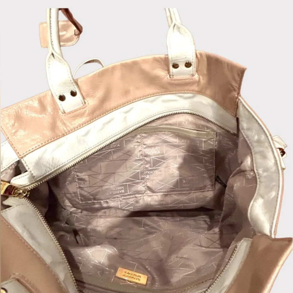 Badgley Mischka pink two- toned handbag - Picture 9 of 12